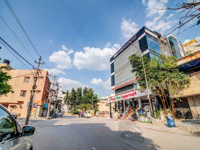 OYO Townhouse 104 Koramangala Maharaja Signal Hotel Bangalore Luaran gambar